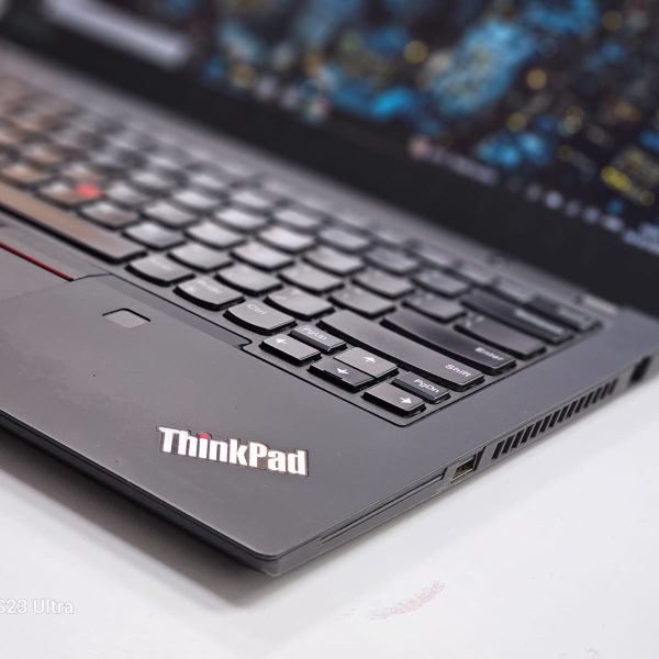 Second image of LENOVO THINKBOOK T14 GEN 1 / I5-10TH GEN / 8 GB RAM / 16 GB RAM / 32 GB RAM / 256 GB SSD / 512 GB SSD / 1 TB SSD /  14" TOUCH / Windows 10 Pro