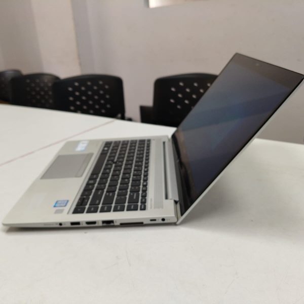 Second image of HP ELITEBOOK 840 G6 / I7-8TH GEN / 8 GB RAM / 16 GB RAM / 32 GB RAM / 256 GB SSD / 512 GB SSD / 1 TB SSD /  14" / Windows 10 Pro